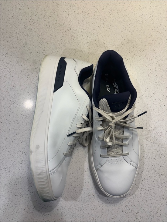 Sun Day Red Other - Men's White Athletic Sneakers with Navy Trim - Casual Comfort
